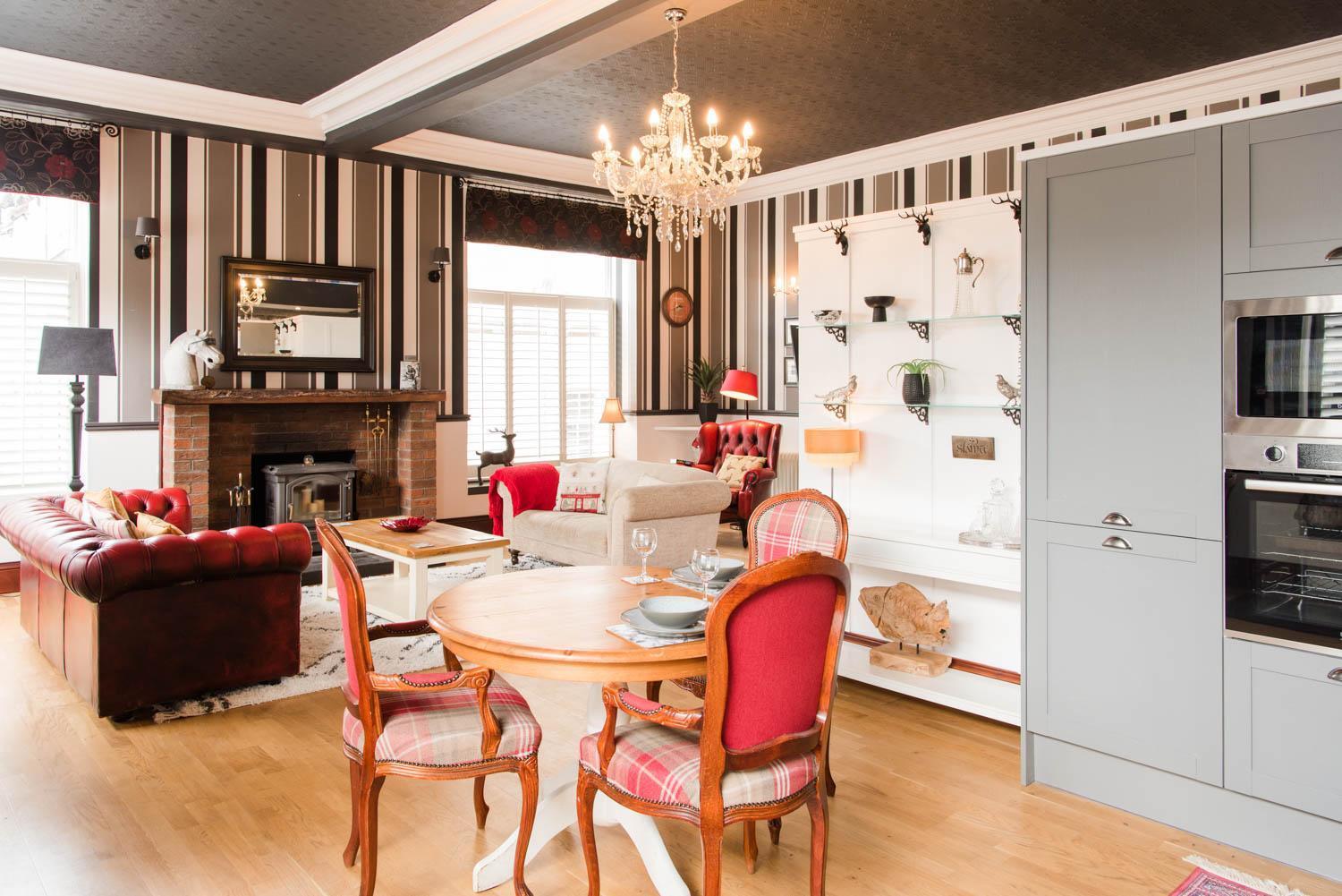 The Merryburn - Rooms And Courtyard Studios Dunkeld Bagian luar foto
