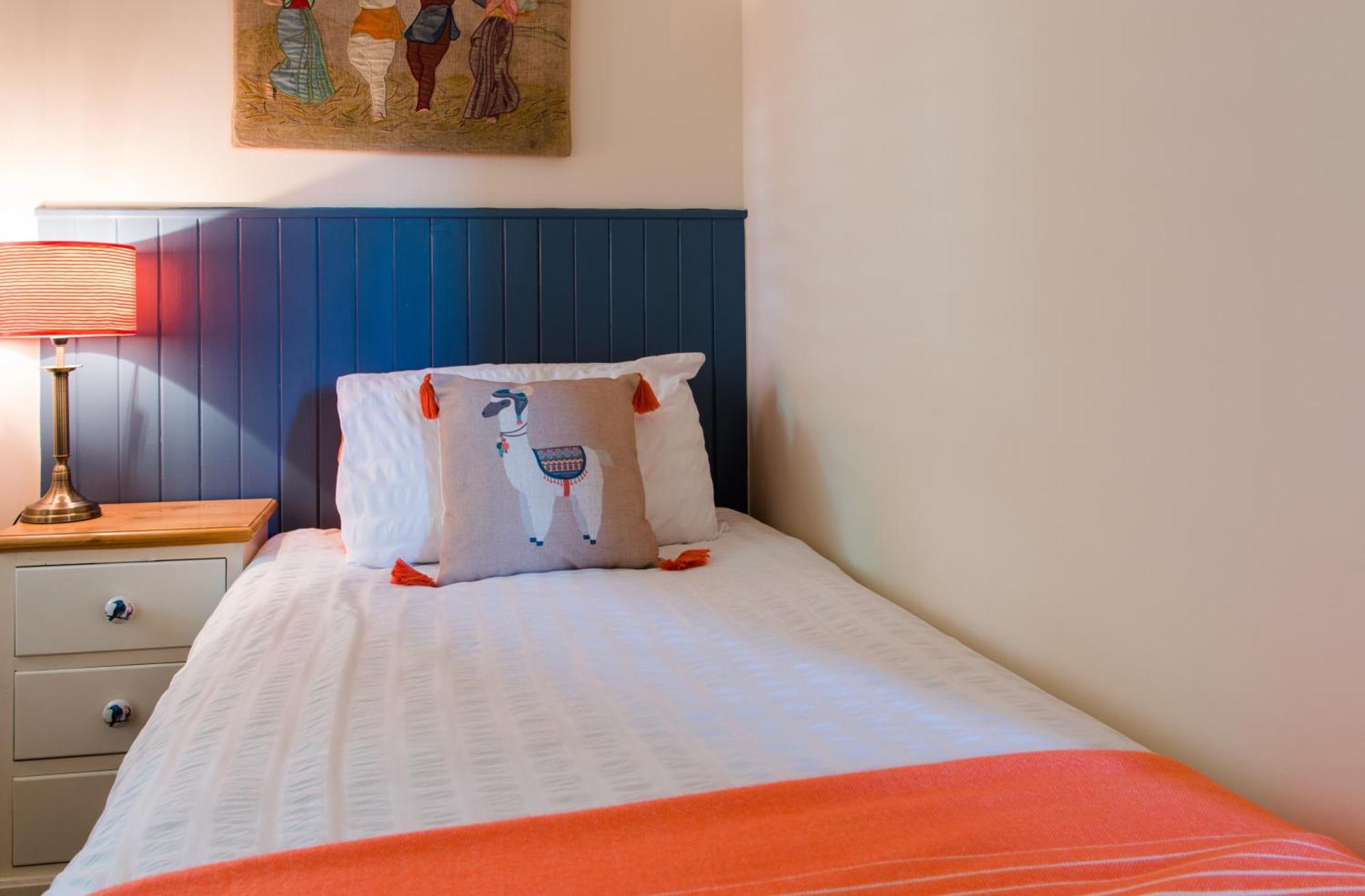 The Merryburn - Rooms And Courtyard Studios Dunkeld Bagian luar foto