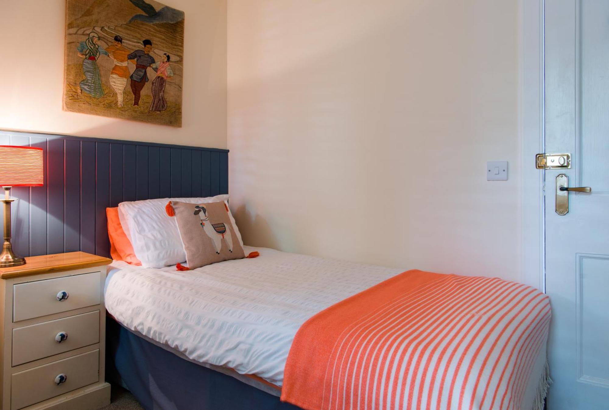 The Merryburn - Rooms And Courtyard Studios Dunkeld Bagian luar foto